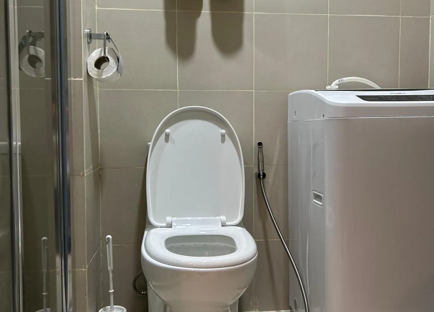 Cairong Inn Condominium Pool Tv With Netflix Fame Residences Mandaluyong