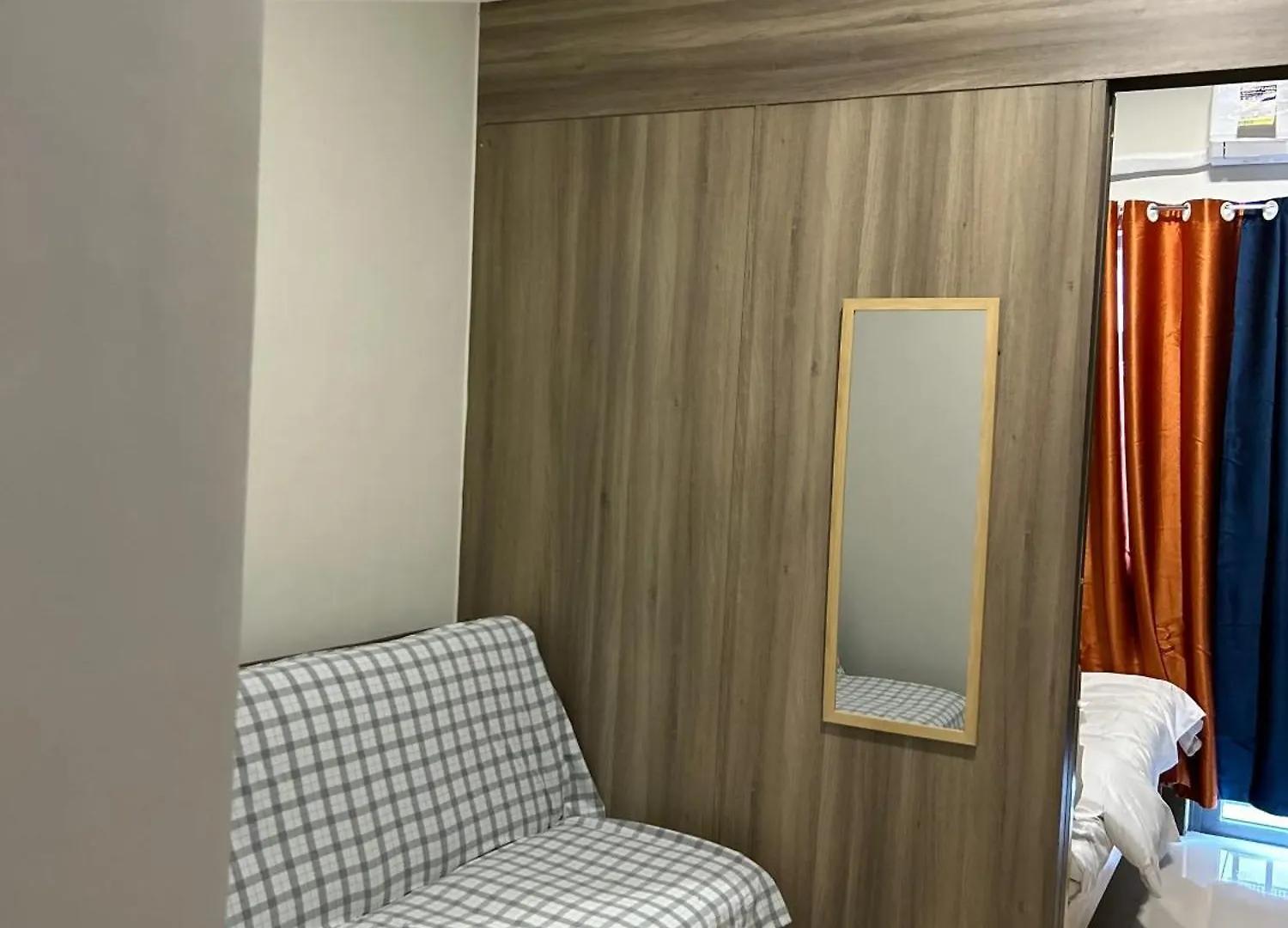 Cairong Inn Condominium Pool Tv With Netflix Fame Residences Mandaluyong 0*,  Philippines